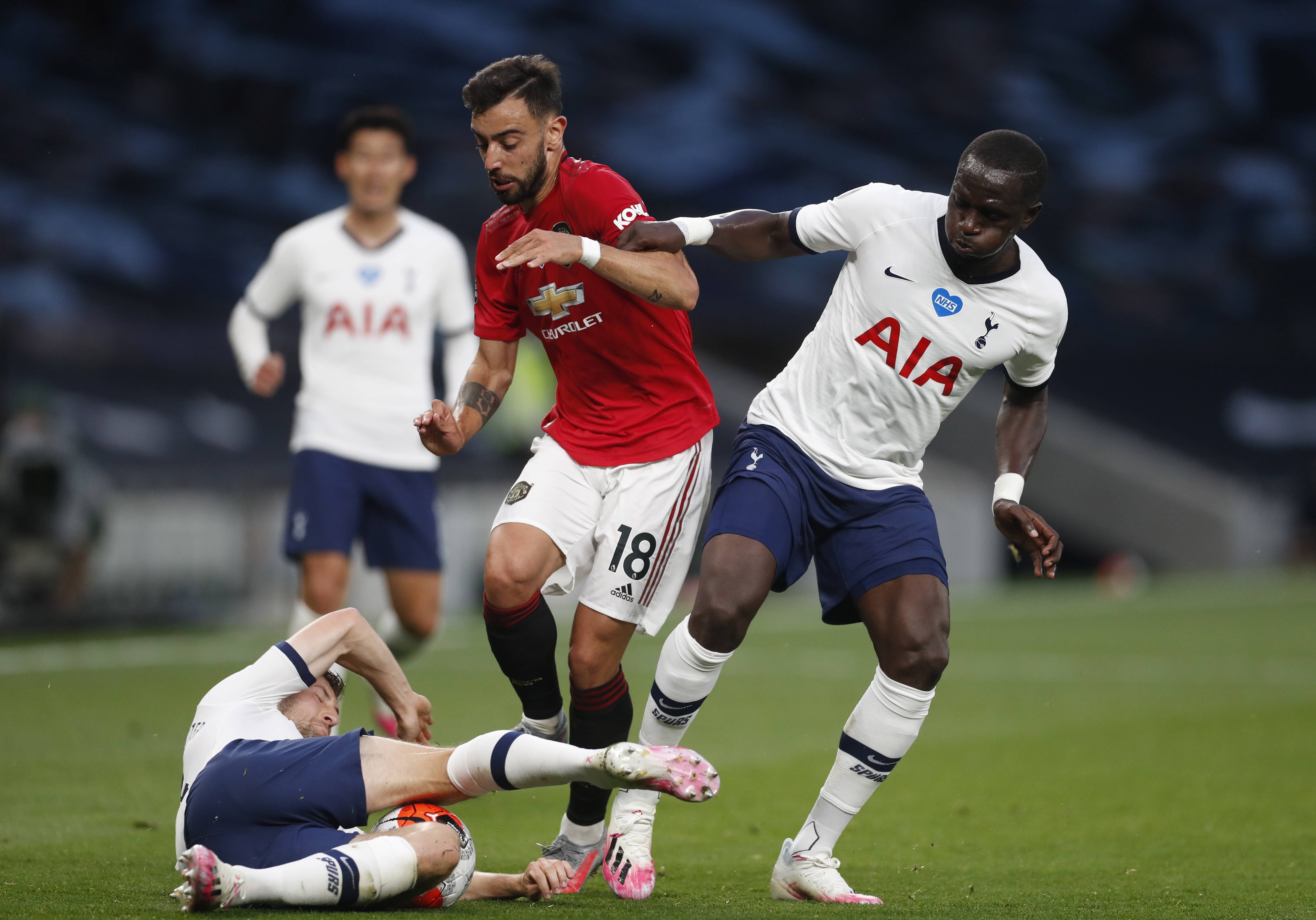 并且拥有在 并且拥有在