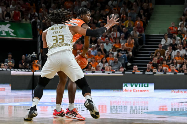 频繁的腿筋 频繁的腿筋