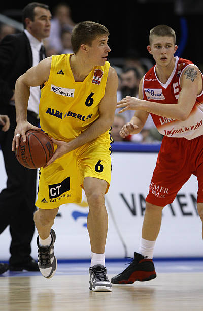 多纳鲁马的 多纳鲁马的